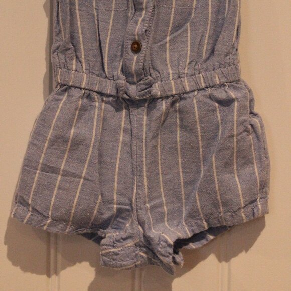 3/$20 🏷 Old Navy Blue Striped Romper Size 3-6m - Picture 3 of 3